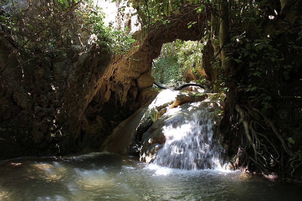 מפל מים בגליל - מסלול ים אל ים